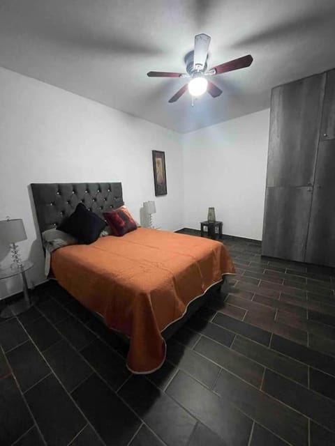 Casa de 4 Habitaciones para 10 personas en el centro de la ciudad Apartment in Morelia
