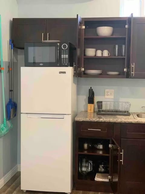 Private Sanctuary in Montebello Apartment in Montebello