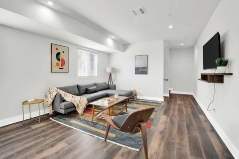 LA Rooftop Paradise 2 House in Echo Park