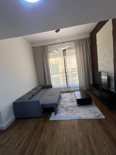 Bed, TV and multimedia, Living room, Seating area