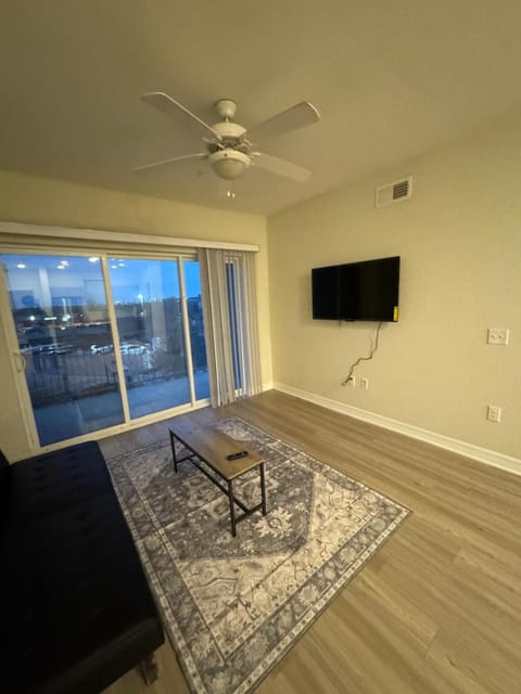 TV and multimedia, Evening entertainment