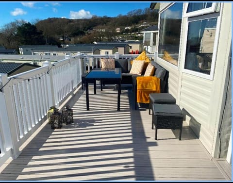 Vern's Van Campground/
RV Resort in Laugharne