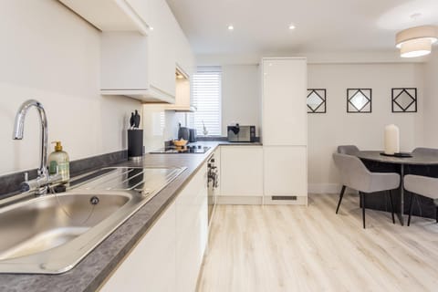 Kitchen or kitchenette, Dining area, dishwasher, oven, stove