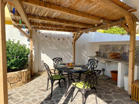 Balcony/Terrace, Dining area