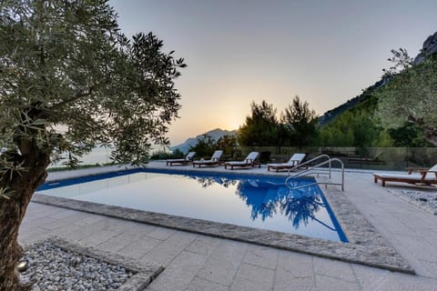 Villa Miščić - Makarska Exklusiv Villa in Brela