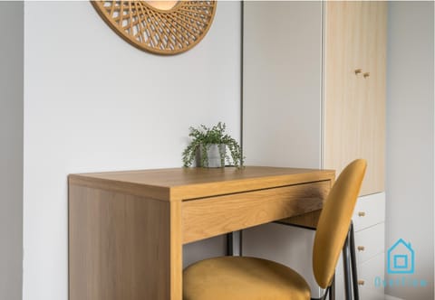 Bigly Room - Cozy and peaceful place, 12 minutes from Gdańsk Old Town & Seaside Vacation rental in Gdansk