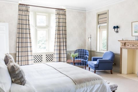 Royal Racing Retreat in Newmarket Villa in Forest Heath District