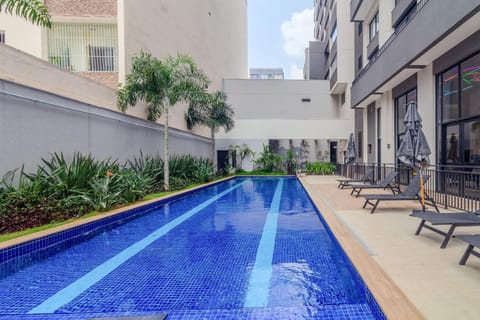 Swimming pool, Swimming pool