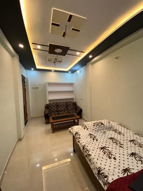 Bed, Living room, Bedroom