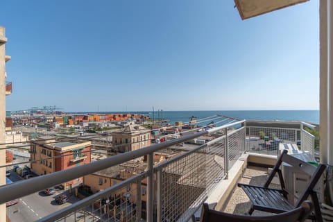 Casa Fronte Mare Apartment in Genoa