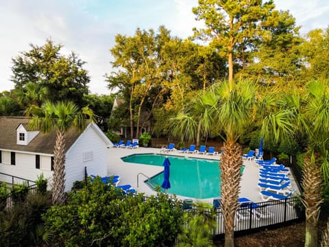 Chucktown Charm- 8 mins to Credit One House in Mount Pleasant