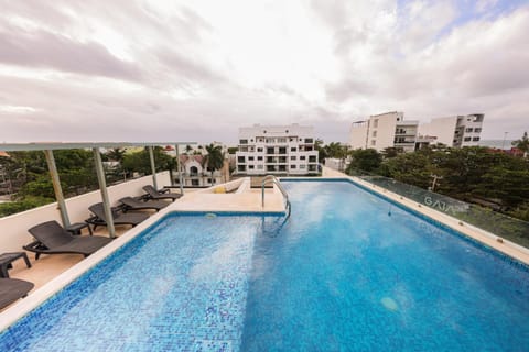 Pool view, Swimming pool