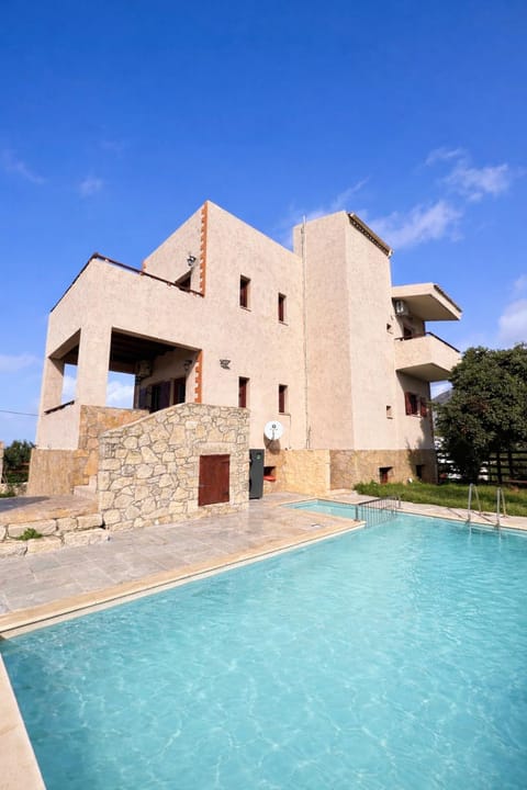 Property building, Pool view, Swimming pool