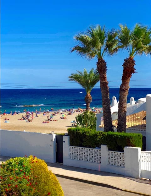 Nearby landmark, Natural landscape, Beach, Sea view, Sea view, Quiet street view