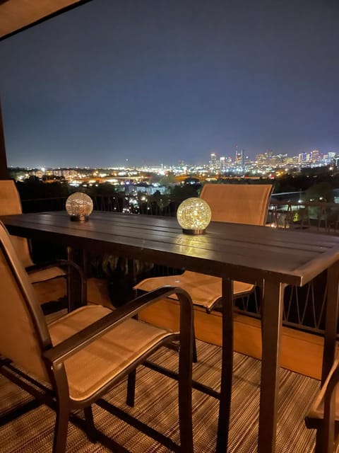 Night, Balcony/Terrace, City view