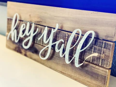 Upscale Townhouse Heart of SA's medical Center House in Leon Valley