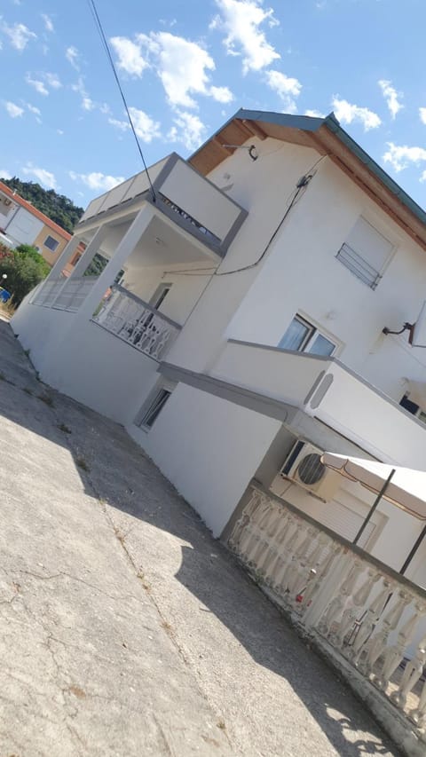 Apartment Mia Apartment in Lika-Senj County