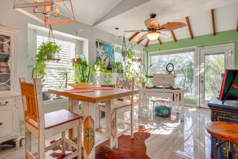 Bring Your Pup! Remote-Work Hub 22 Mi to Austin House in Kyle