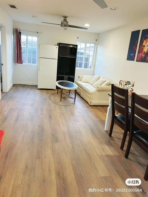 Luxury suite private entrance Villa in Hacienda Heights