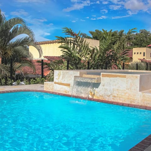 Pool view, Swimming pool