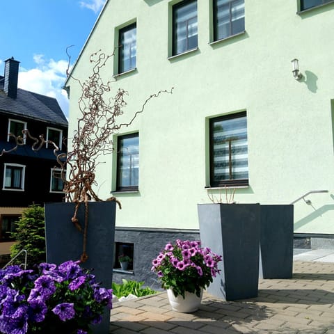 Property building, Garden