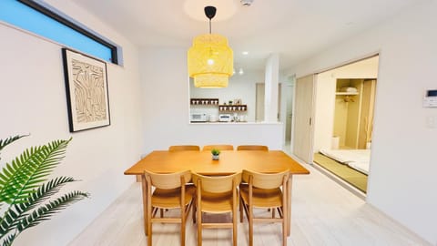 Kitchen or kitchenette, Living room, Seating area, Dining area, kitchen, kitchen