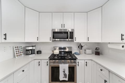 Cleopatra's Sunset House in Ocala