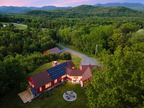 Property building, Natural landscape, Bird's eye view, Mountain view