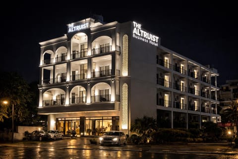 Property building, Facade/entrance
