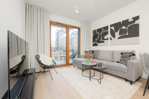 TV and multimedia, Balcony/Terrace, Seating area