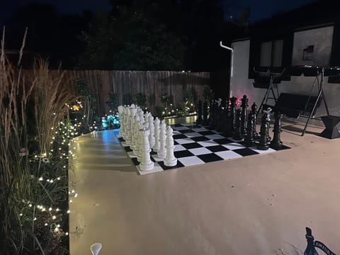 Patio, Night, Balcony/Terrace