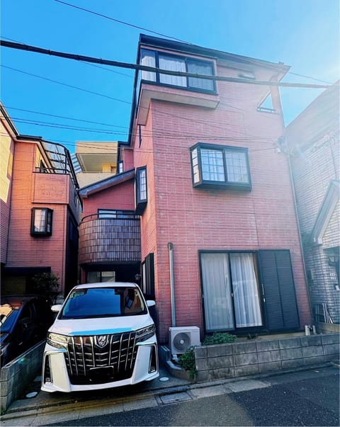 Property building, Parking