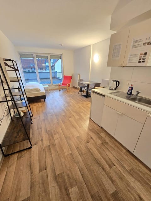 Bed, Kitchen or kitchenette, Photo of the whole room, Dining area, Bedroom