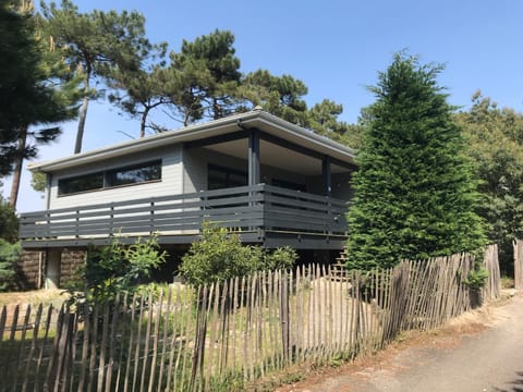Property building, Patio