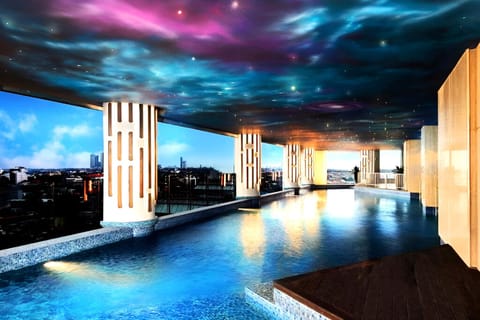 Property building, Swimming pool