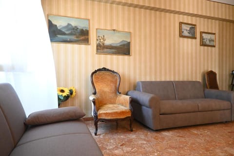 S344 - Trilocale a Sirolo a due minuti a piedi dal centro Apartment in Sirolo