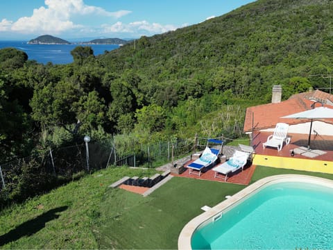 Natural landscape, Garden, Mountain view, Sea view, Swimming pool, Swimming pool, sunbed
