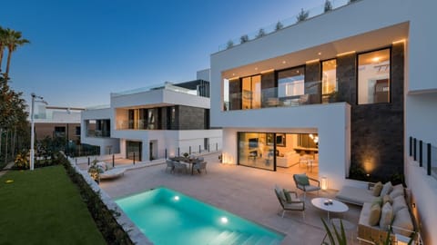 Villas Las Vistas II, Sierra Blanca, Marbella Villa in Marbella