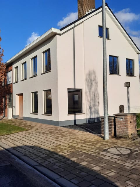 Dea House in Flanders