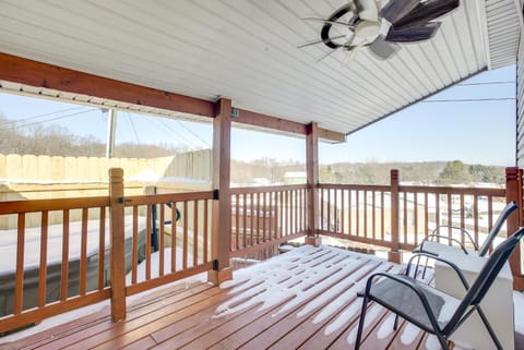 4 Mi to Lake Logan Hocking Hills Apartment Apartment in Falls Township