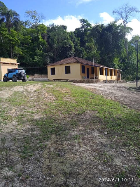 Chácara Acolhedora! House in State of Rio de Janeiro