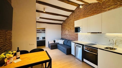 Kitchen or kitchenette, Living room, Seating area