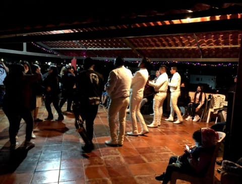 Departamento con terraza verde Apartment in Cholula