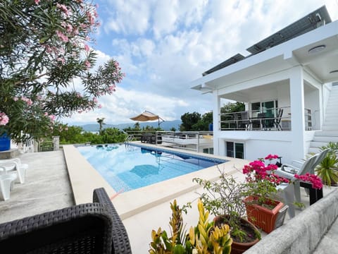 Pool view, Swimming pool