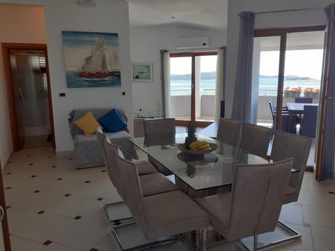 Seating area, On site, Sea view