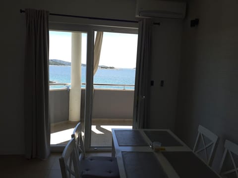 Dining area, Sea view