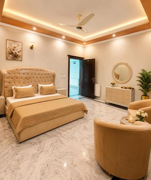 Bed, Bedroom, air conditioner