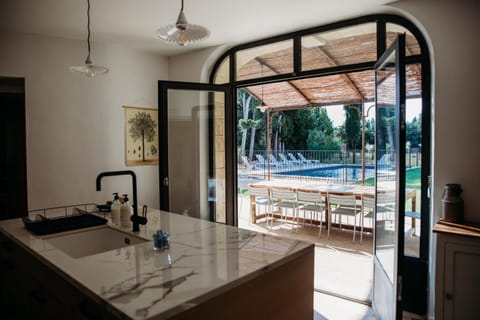 Patio, Dining area, Pool view, Swimming pool, sunbed