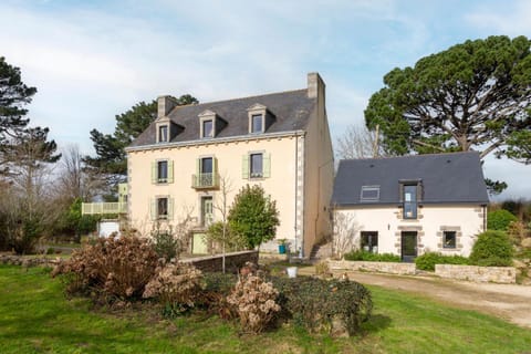 Les logis de Kergoulou Bed and Breakfast in Concarneau