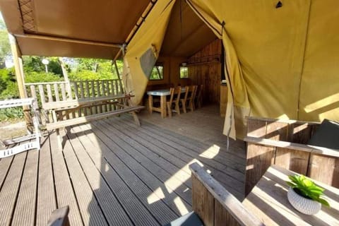 Lodge Ardèche Safari Chalet in Provence-Alpes-Côte d'Azur